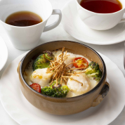 京王新宿サロン（フードメニュー）